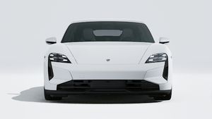 Exterior view of Taycan Turbo showing the front of the car