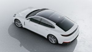 Exterior view of Panamera seen from above