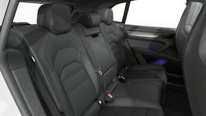 Vista interior de su Cayenne Electric