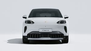 Внешний вид Cayenne S Coupé Electric с изображением передней части автомобиля