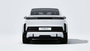 Внешний вид Cayenne Turbo Coupé Electric с изображением задней части автомобиля