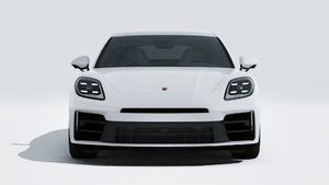 Внешний вид Panamera 4 E-Hybrid с изображением передней части автомобиля