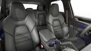 Interior view showing the front seats of Cayenne Turbo E-Hybrid