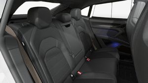 Interior view of Cayenne Turbo Coupé Electric