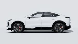 Exterior view of Cayenne Turbo Coupé Electric showing the left side of the car