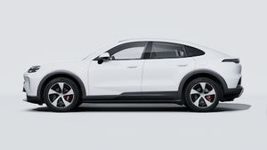 Exterior view of Cayenne S Coupé Electric showing the left side of the car