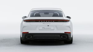 Exterior view of Panamera 4 E-Hybrid showing the rear of the car