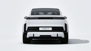 Exterior view of Cayenne Turbo Coupé Electric showing the rear of the car