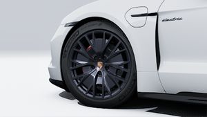 Exterior view of Taycan GTS