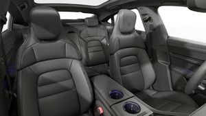 Interior view showing the front seats of Taycan 4 Black Edition