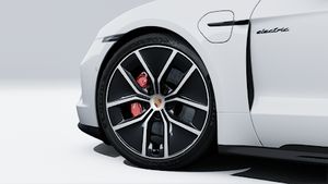 Exterior view of Taycan 4S Black Edition