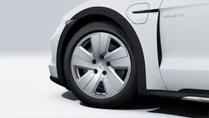 Exterior view of Taycan 4 Cross Turismo