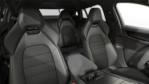Interior view showing the front seats of Panamera GTS