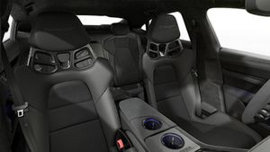 Interior view showing the front seats of Taycan Turbo GT