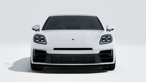 Exterior view of Panamera 4 E-Hybrid showing the front of the car